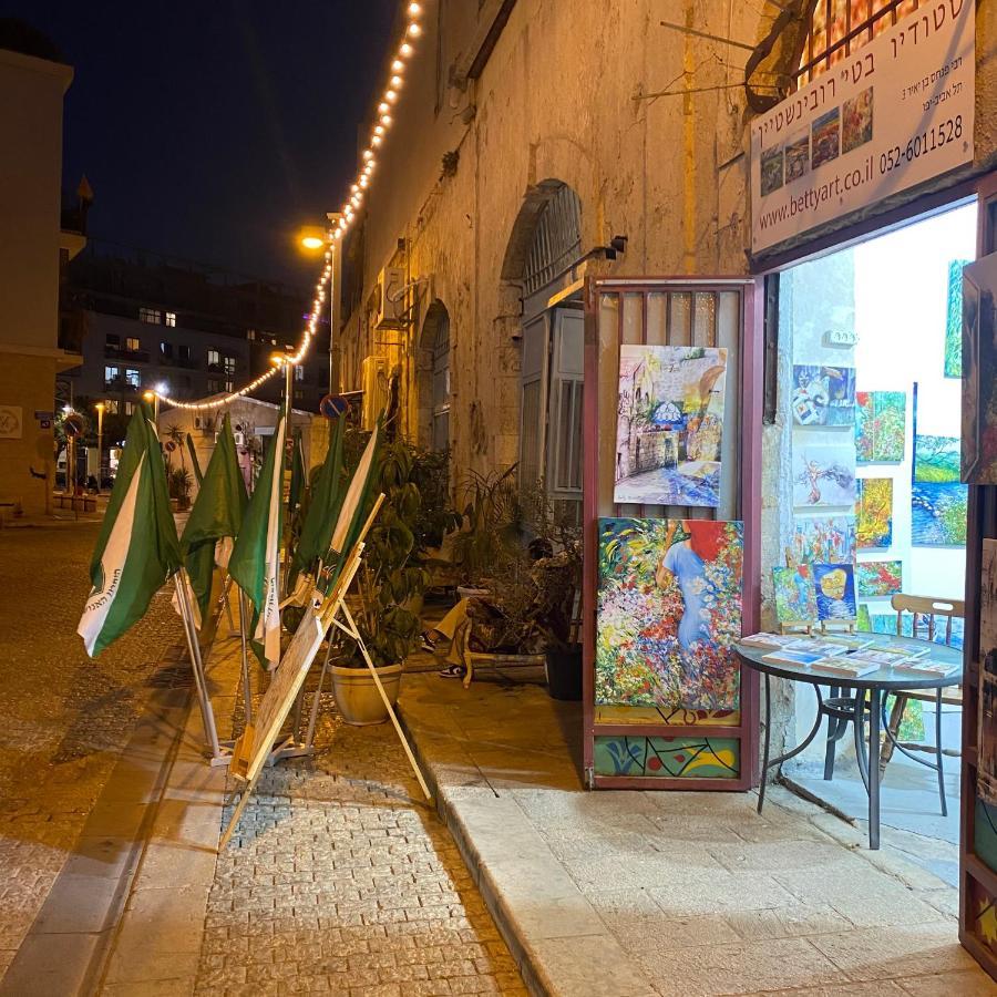 דירת סטודיו באווירת צימר במתחם נגה,דקה הליכה מהים. Tel Aviv-Jaffa Exterior foto